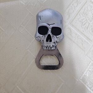 Metal Bottle Opener Skull, Metal + Hard Plastic